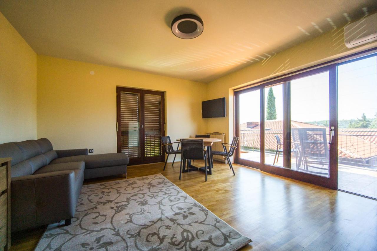 Apartments Sara 7, 8, 9 Portorož Extérieur photo