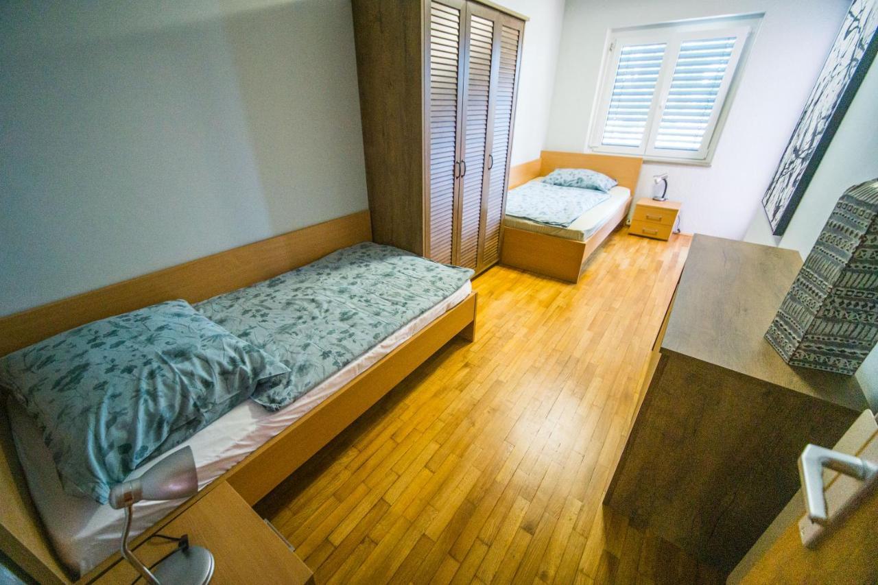 Apartments Sara 7, 8, 9 Portorož Extérieur photo