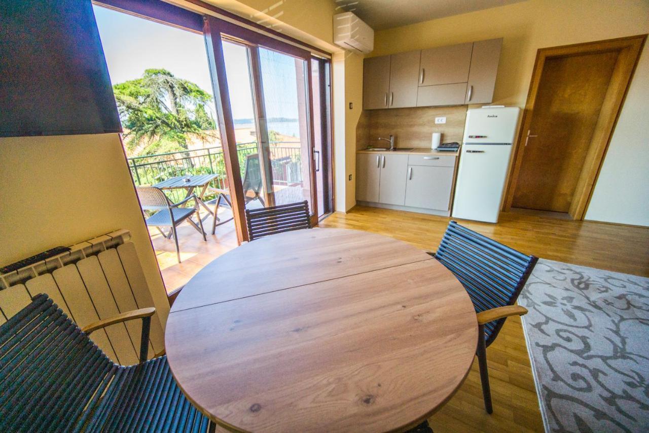 Apartments Sara 7, 8, 9 Portorož Extérieur photo