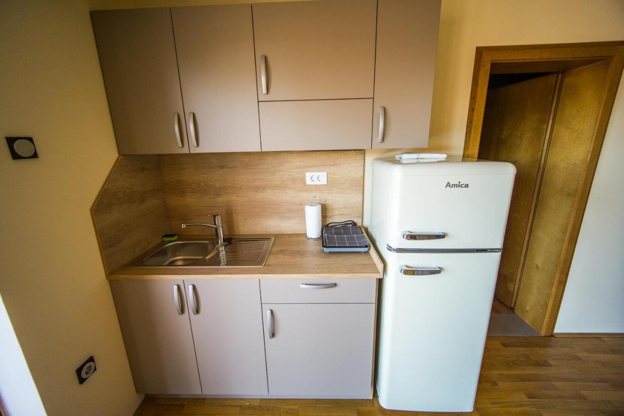 Apartments Sara 7, 8, 9 Portorož Extérieur photo