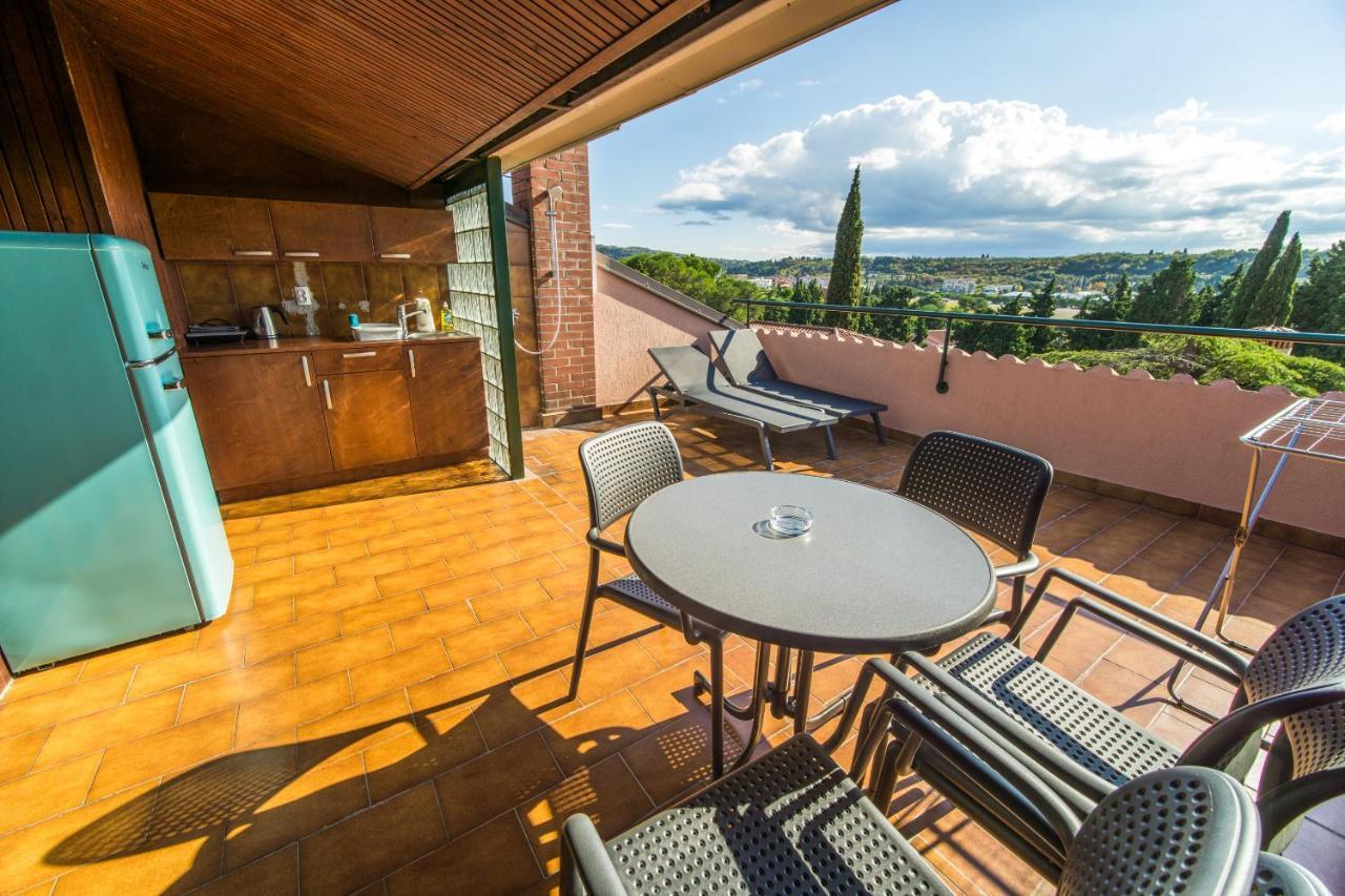 Apartments Sara 7, 8, 9 Portorož Extérieur photo